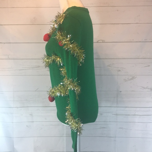 Christmas Sweater - Picture 3 of 7